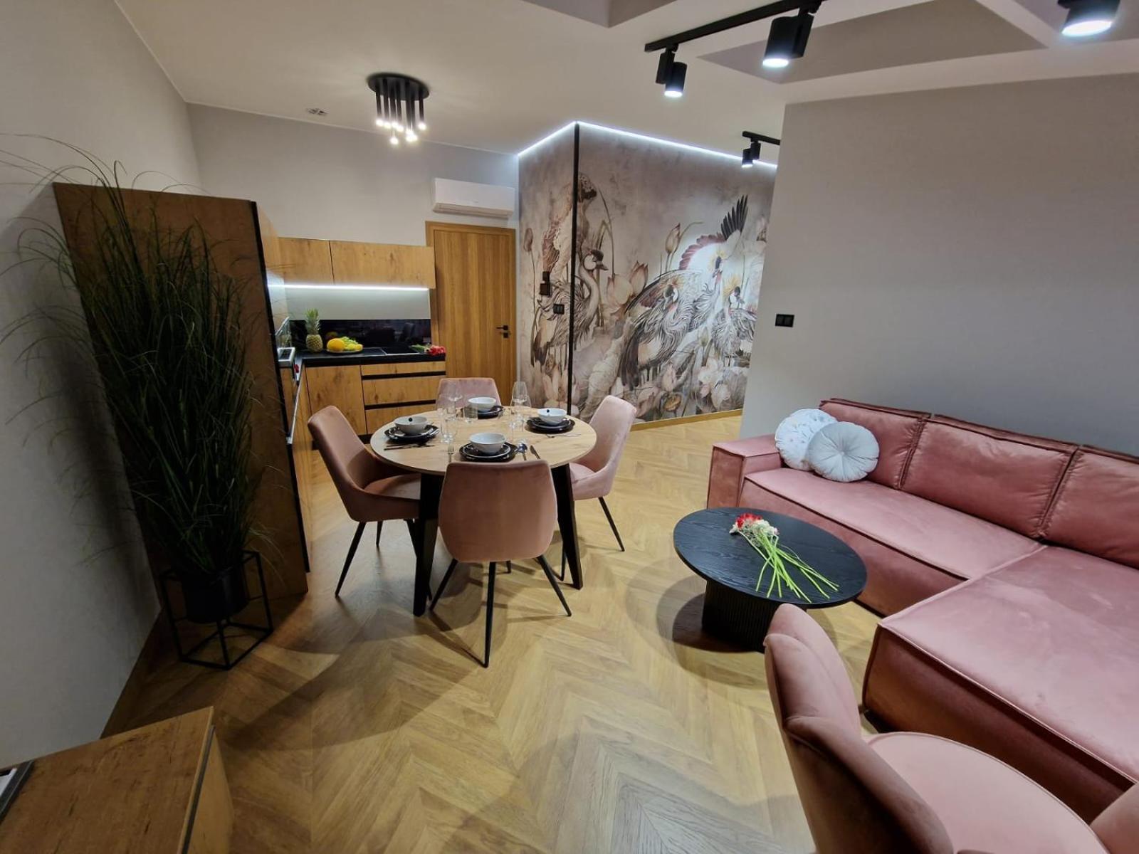 One-Bedroom Apartment,1537151149:JPEG